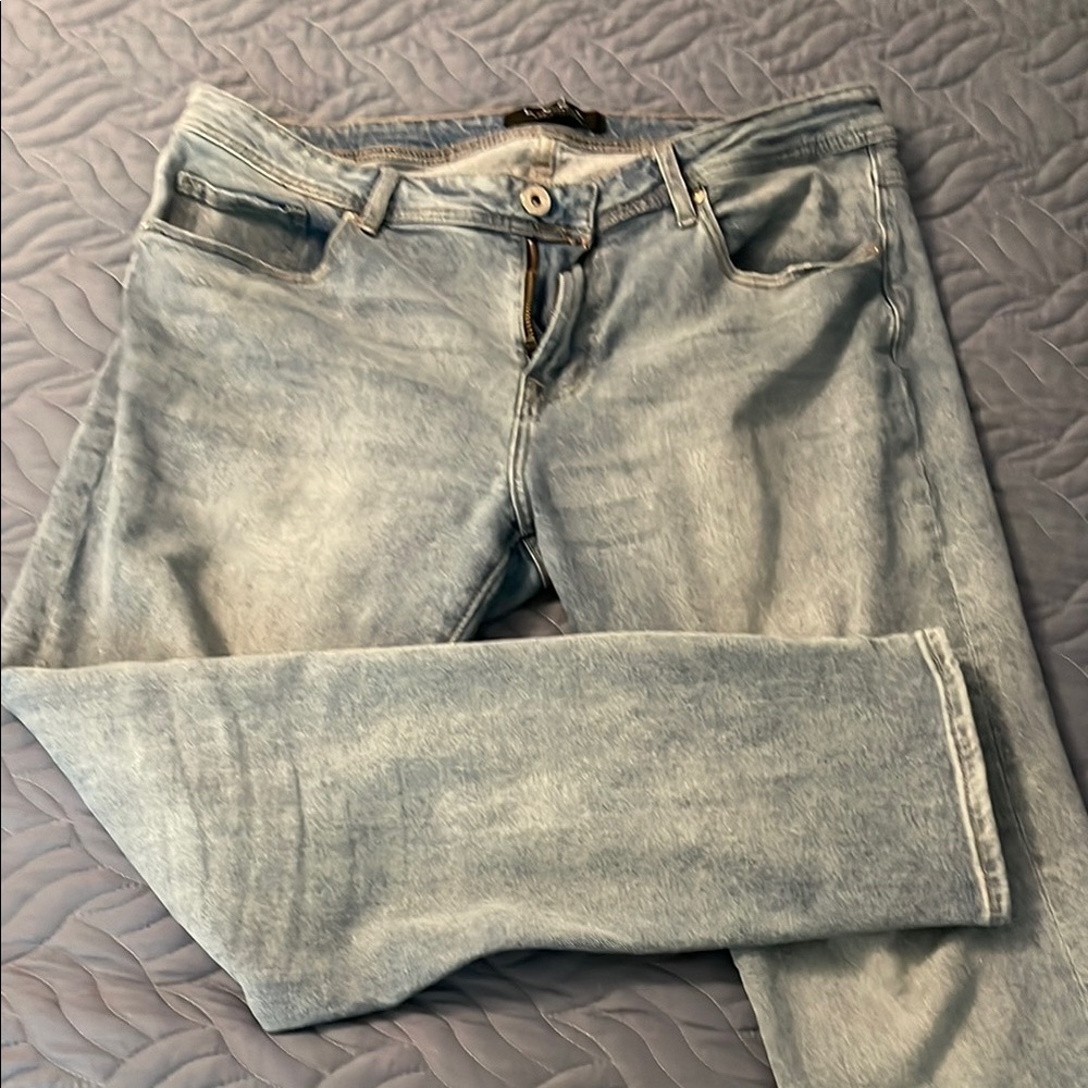 Light Blue Men’s Jeans
